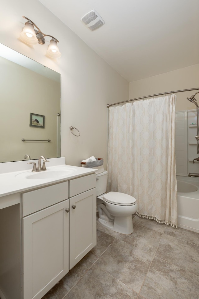 full bath featuring tile patterned floors, visible vents, shower / bathtub combination with curtain, toilet, and vanity