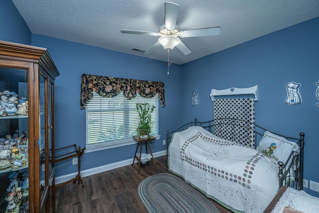105 Northpark Ave, Summerville, SC 29485 - bedroom featuring wood finished floors, baseboards, a textured ceiling, and ceiling fan
