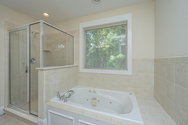 3005 Macbeth Creek Dr, Charleston, SC 29414 - full bath featuring a shower stall, a tub with jets, and recessed lighting