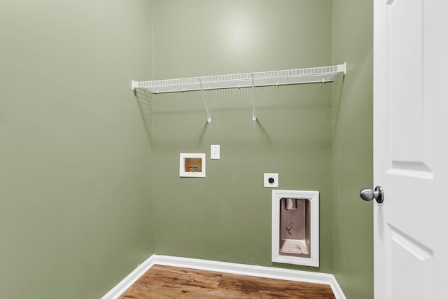 127 Rawlins Dr, Summerville, SC 29485 - laundry room featuring hookup for an electric dryer, hookup for a washing machine, and wood finished floors