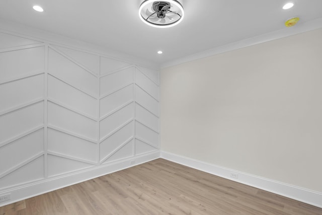 spare room with light wood-style floors, ceiling fan, baseboards, and recessed lighting