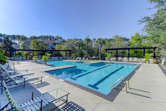 1604 Basildon Rd, Mount Pleasant, SC 29466 - community pool with a patio and view of wooded area