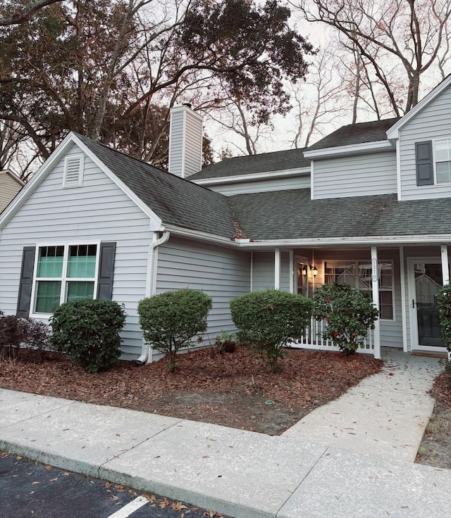 view of front of house featuring a porch