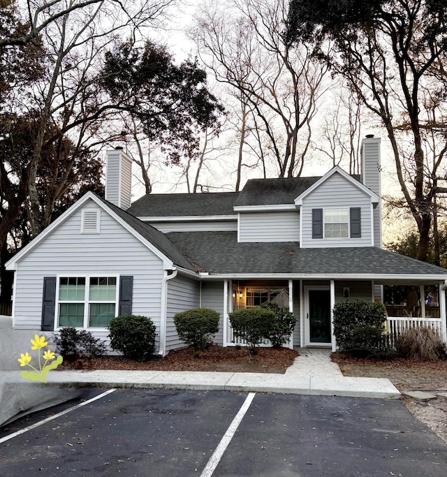 view of front of house with covered porch