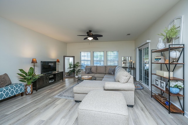 401 S Elgin Ct Unit 401, Charleston, SC 29414 - living area featuring light wood finished floors and a ceiling fan