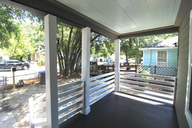 view of patio / terrace with covered porch