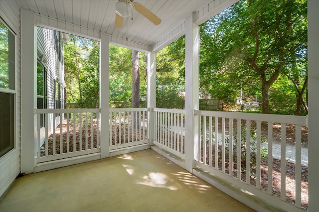 115 Golfview Ln, Summerville, SC 29485 - unfurnished sunroom with a ceiling fan