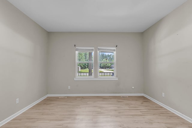 62 Wexford Way, Walterboro, SC 29488 - spare room featuring light wood-style flooring and baseboards