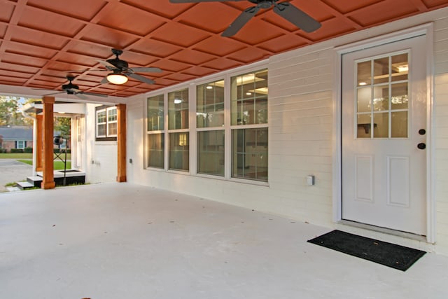 view of patio with a ceiling fan