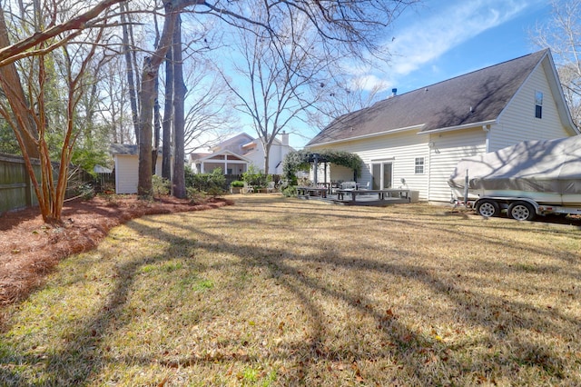 view of yard featuring fence