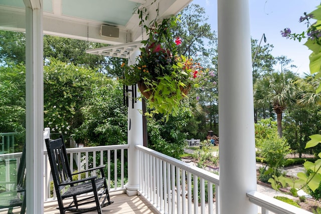 1972 Long Creek Rd, Wadmalaw Island, SC 29487 - balcony featuring a porch
