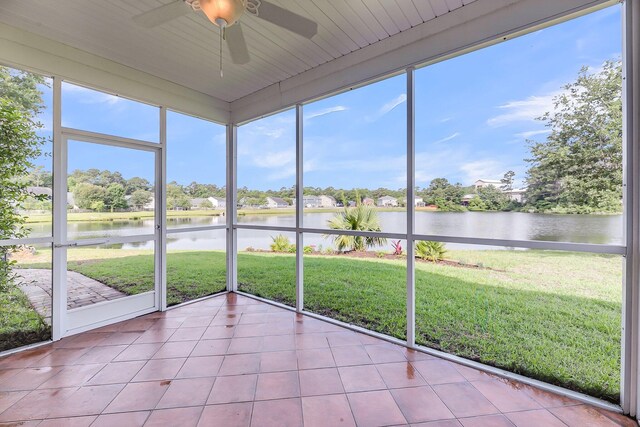 3310 Hartwell St, Johns Island, SC 29455 - unfurnished sunroom with a ceiling fan and a water view