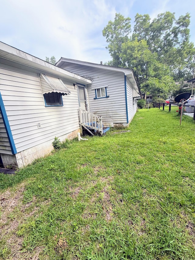 1124 Davidson Ave, Charleston, SC 29407 - rear view of property featuring a yard