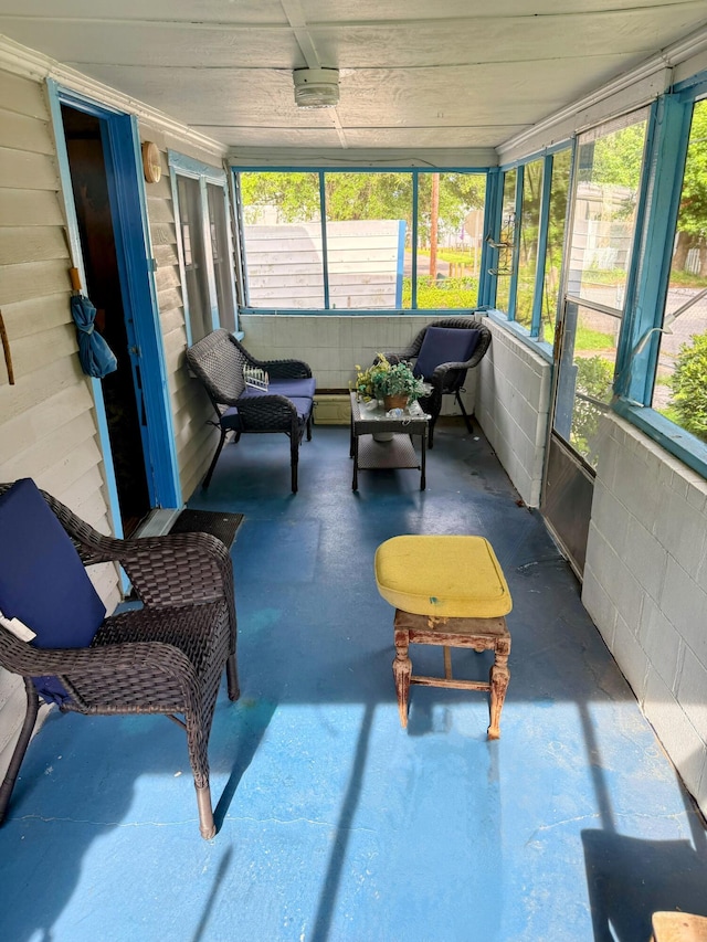 1124 Davidson Ave, Charleston, SC 29407 - view of sunroom / solarium