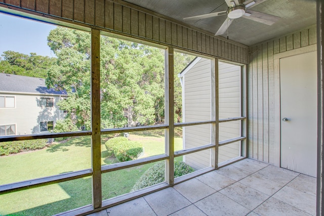 2334 Treescape Dr Unit 2006, Charleston, SC 29414 - unfurnished sunroom featuring ceiling fan