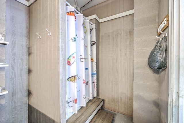 100 Canal Rd, Saint George, SC 29477 - bathroom with a shower with shower curtain