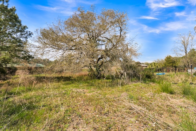 Listing photo 3 for 1864 Fruitwood Ave, Charleston SC 29414