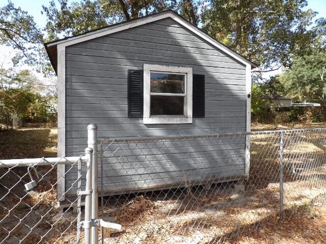 view of side of property