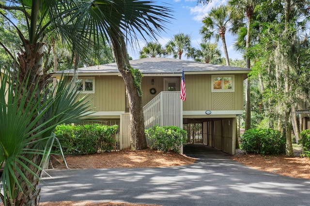 view of front of house featuring a carport