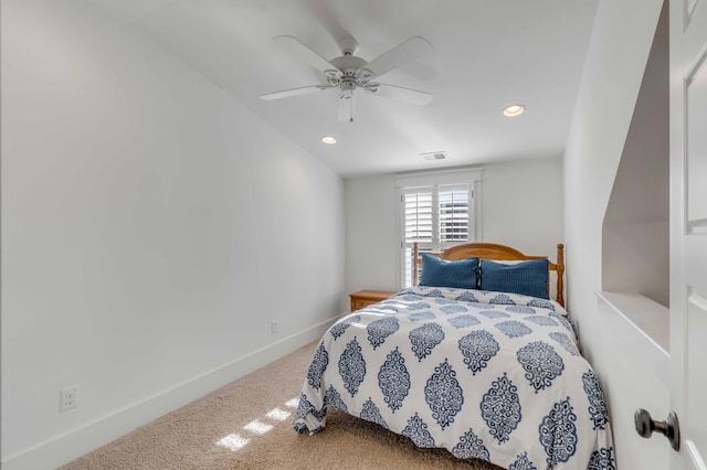 bedroom featuring ceiling fan, recessed lighting, visible vents, baseboards, and carpet