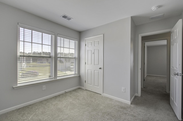 491 Fox Sparrow Ct, Summerville, SC 29486 - unfurnished bedroom featuring carpet flooring, baseboards, and visible vents