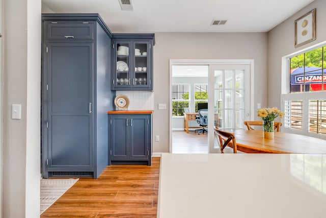 261 Mossy Oak Way, Mount Pleasant, SC 29464 - bar featuring light wood-type flooring and plenty of natural light