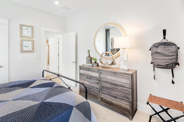 bedroom with light carpet, baseboards, visible vents, and recessed lighting