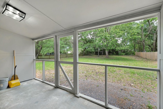 view of unfurnished sunroom