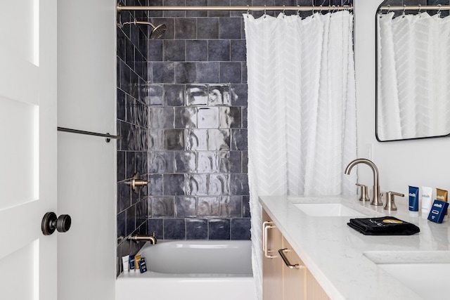 95 Line St, Charleston, SC 29403 - bathroom featuring shower / tub combo and vanity