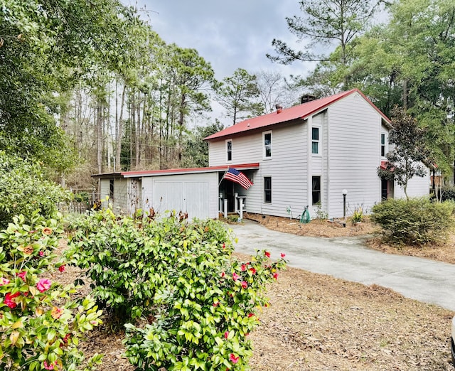 view of front property