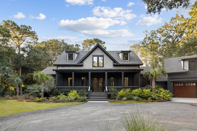 view of front of home with covered porch