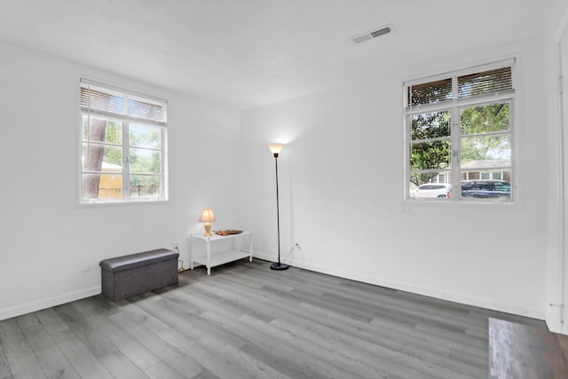 1514 Patterson Ave, Charleston, SC 29412 - unfurnished room featuring wood finished floors and baseboards