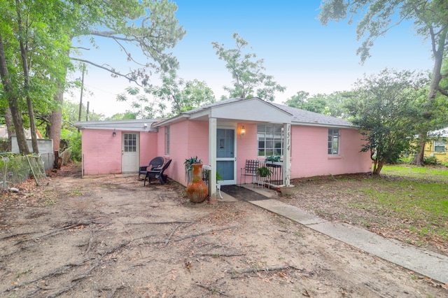 1514 Patterson Ave, Charleston, SC 29412 - view of front of house featuring concrete block siding
