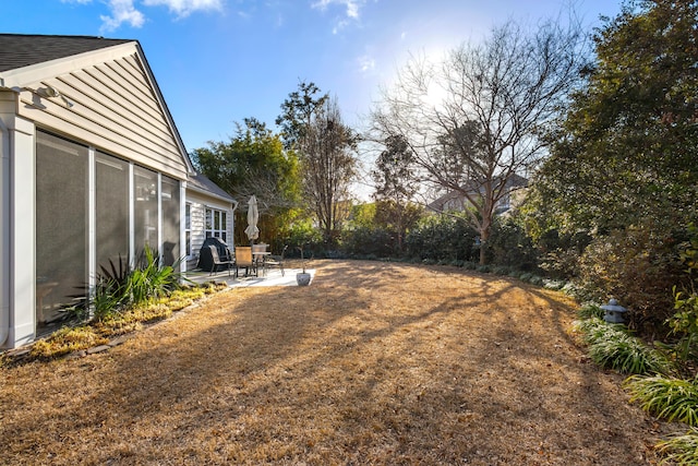 view of yard with a patio