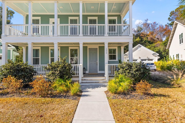 view of front of house