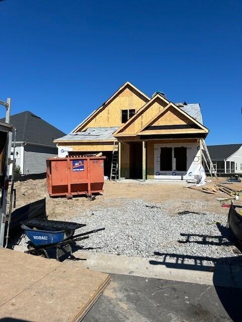 view of front of property