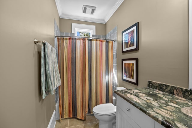 full bath featuring tile patterned flooring, curtained shower, toilet, and ornamental molding