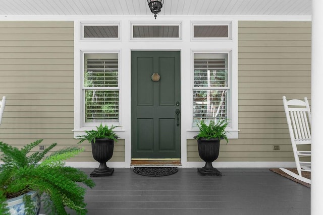 3052 Seabrook Island Rd, Seabrook Island, SC 29455 - entrance to property with a porch