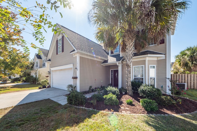 view of front facade featuring a garage