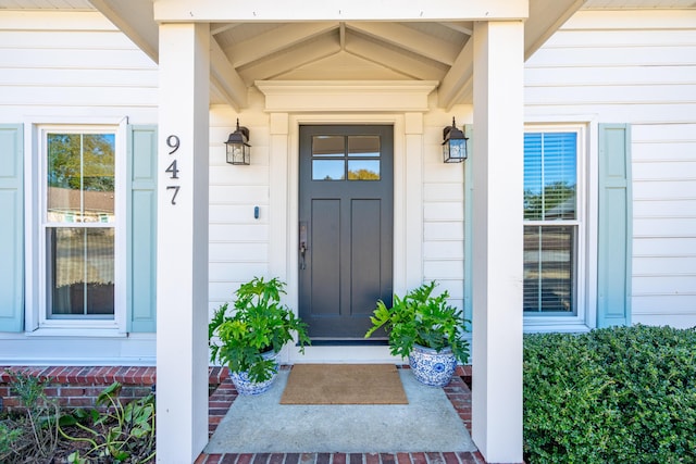 view of property entrance