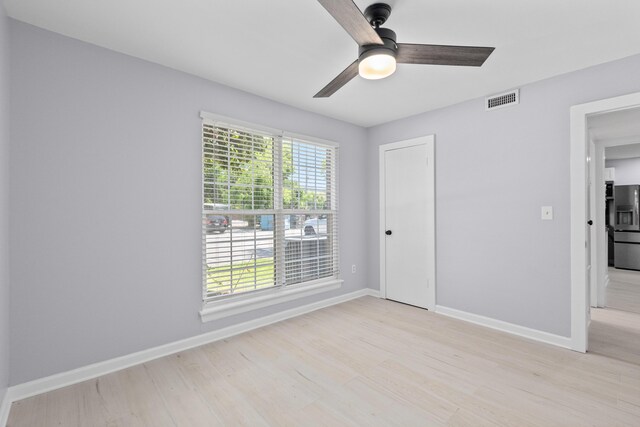 867 Colony Dr Unit F92, Charleston, SC 29407 - empty room featuring light wood-type flooring, a ceiling fan, and baseboards