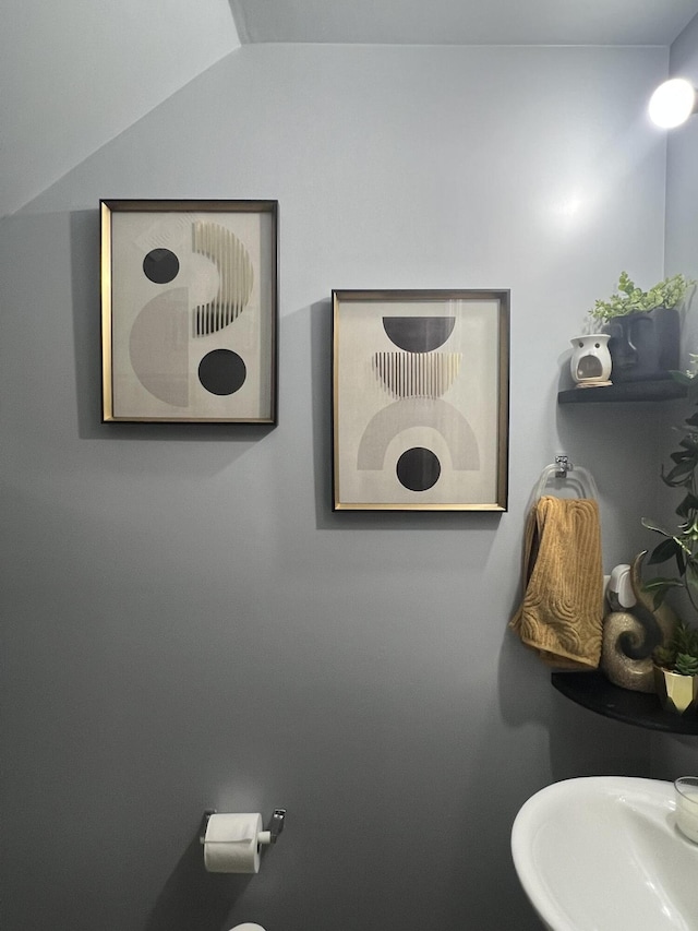 527 Travelers Blvd, Summerville, SC 29485 - bathroom view of a sink