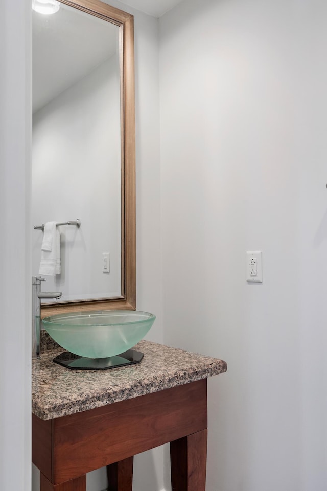 150 Bee St Unit 308, Charleston, SC 29401 - bathroom with vanity
