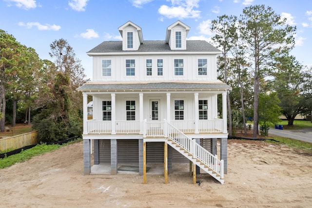 view of front facade with covered porch