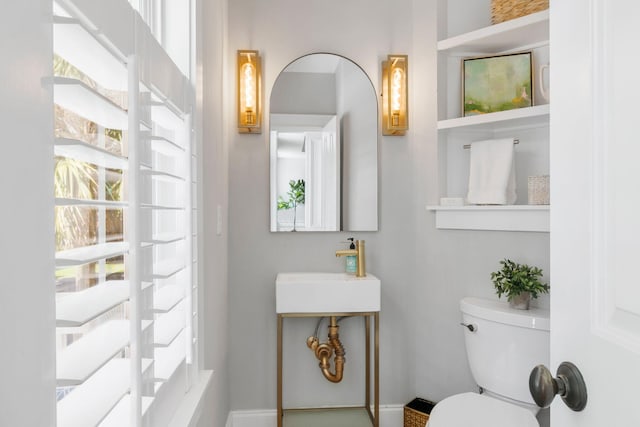 1635 Bull Creek Ln, Charleston, SC 29414 - bathroom with toilet and a sink