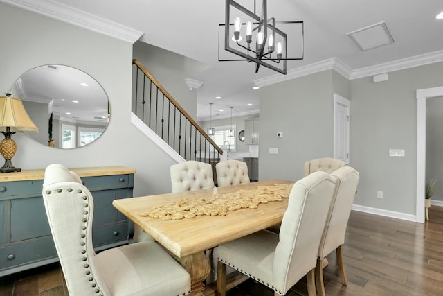 dining area with dark wood finished floors, crown molding, recessed lighting, and baseboards