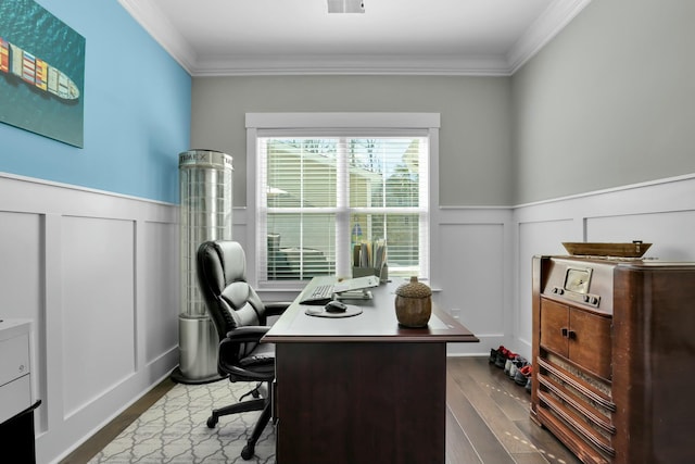 office featuring dark wood finished floors, visible vents, wainscoting, and ornamental molding