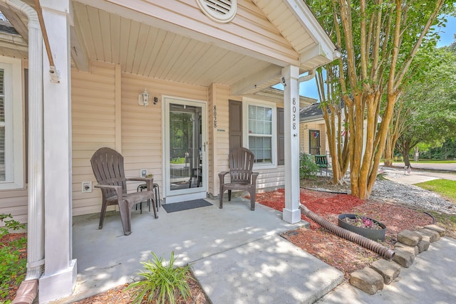 8028 Vermont Rd, North Charleston, SC 29418 - view of covered porch