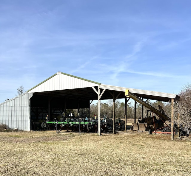 view of community featuring a lawn