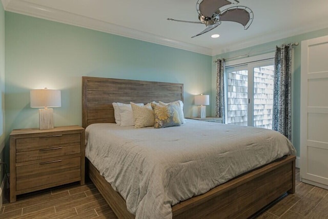 bedroom with wood finish floors, recessed lighting, a ceiling fan, and crown molding